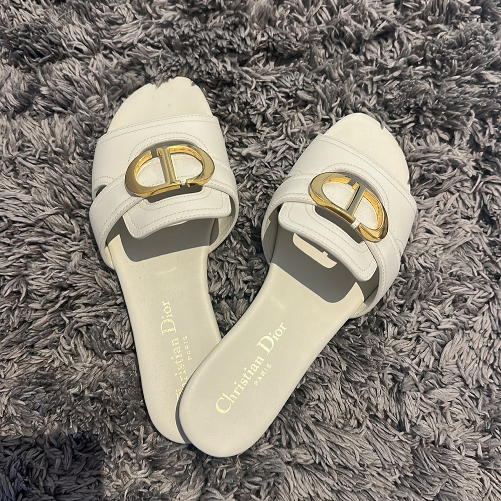 Dior MONTAIGNE SLIDE size 35.5 (5.5) BRAND NEW NEVER WORN